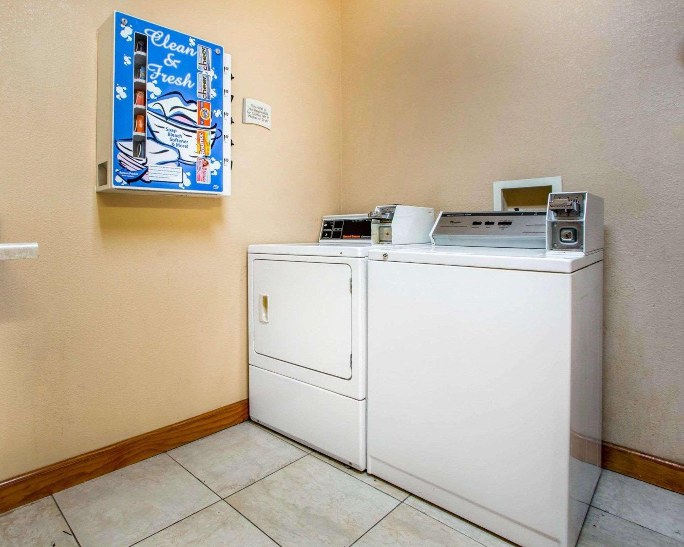 Quality Inn & Suites South-Obetz Luaran gambar