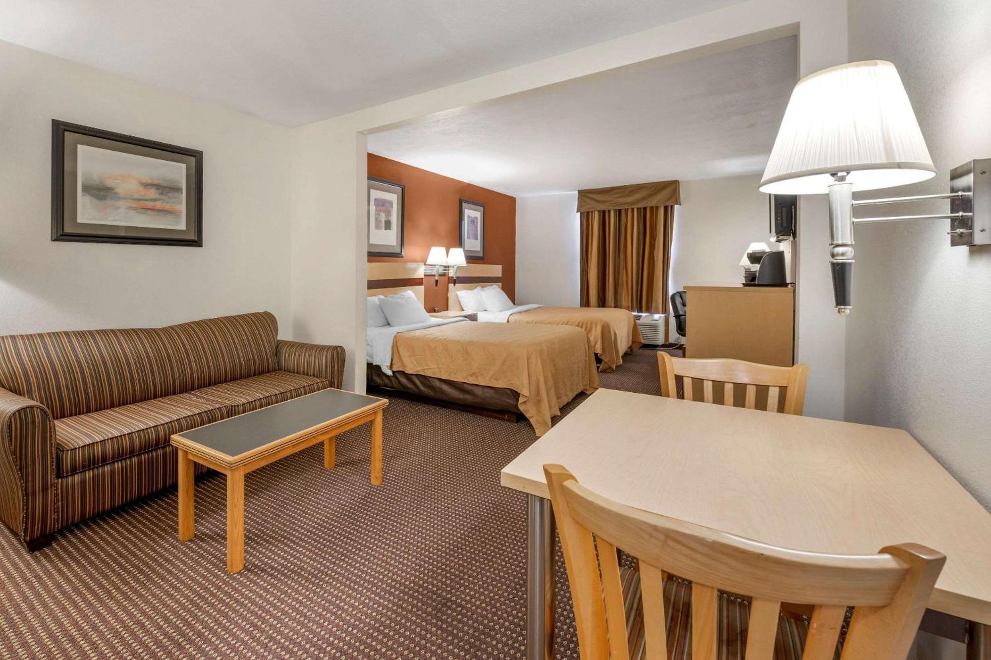 Quality Inn & Suites South-Obetz Luaran gambar
