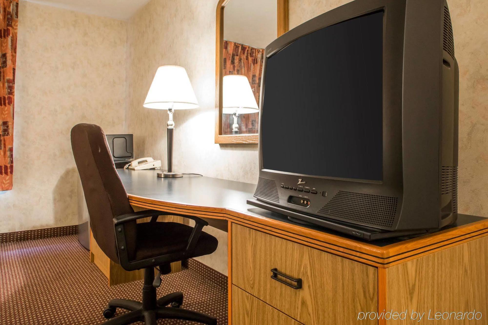 Quality Inn & Suites South-Obetz Luaran gambar
